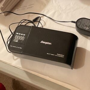 Energizer Black NiMH Battery Charger